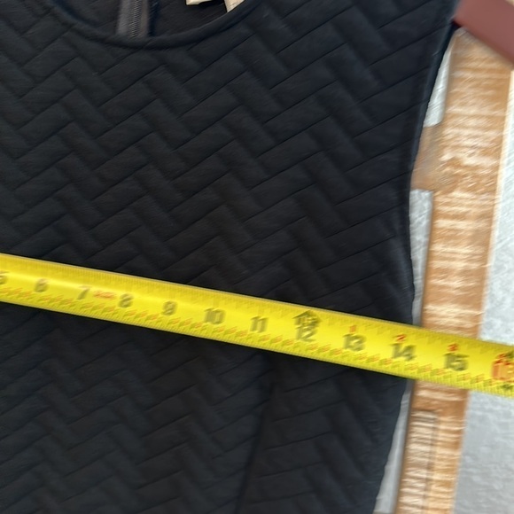 Joseph Ribkoff black midi dress size 4 empire waist quilted top - Picture 9 of 15